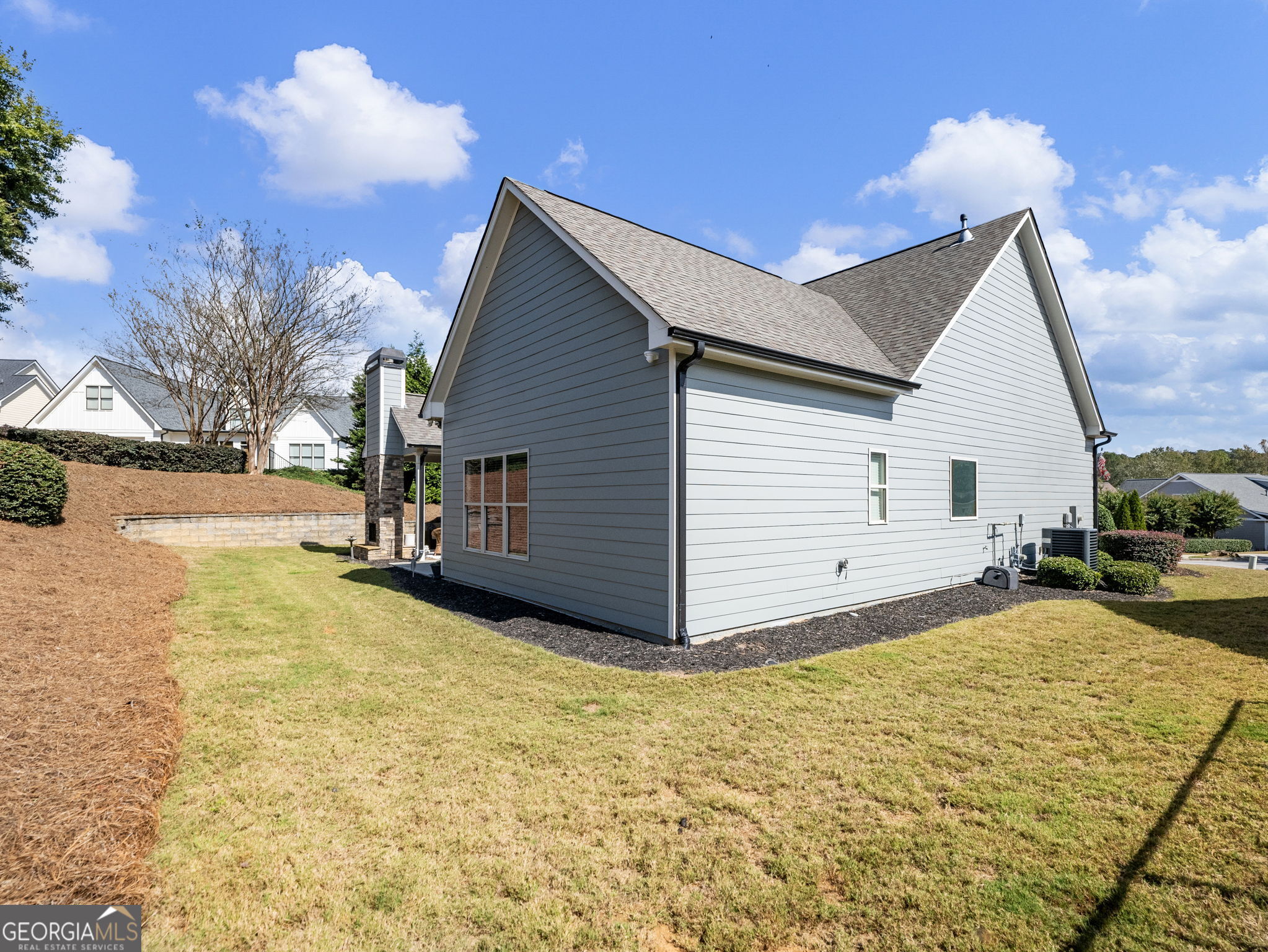 Hoschton, Georgia, 30548, United States, 5 Bedrooms Bedrooms, ,3 BathroomsBathrooms,Residential,For Sale,1986295