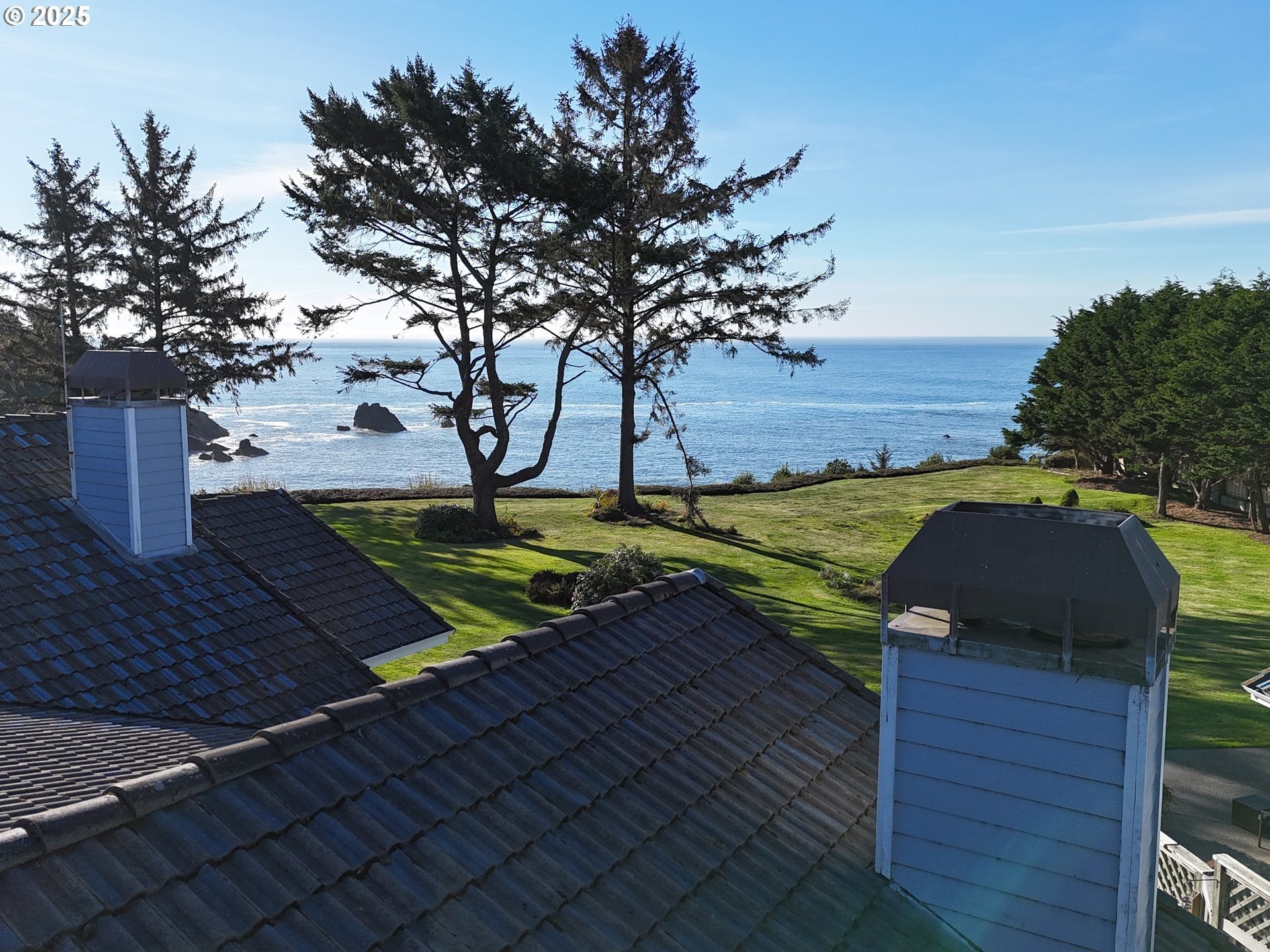 Brookings, Oregon, 97415, United States, 2 Bedrooms Bedrooms, ,2 BathroomsBathrooms,Residential,For Sale,1920315