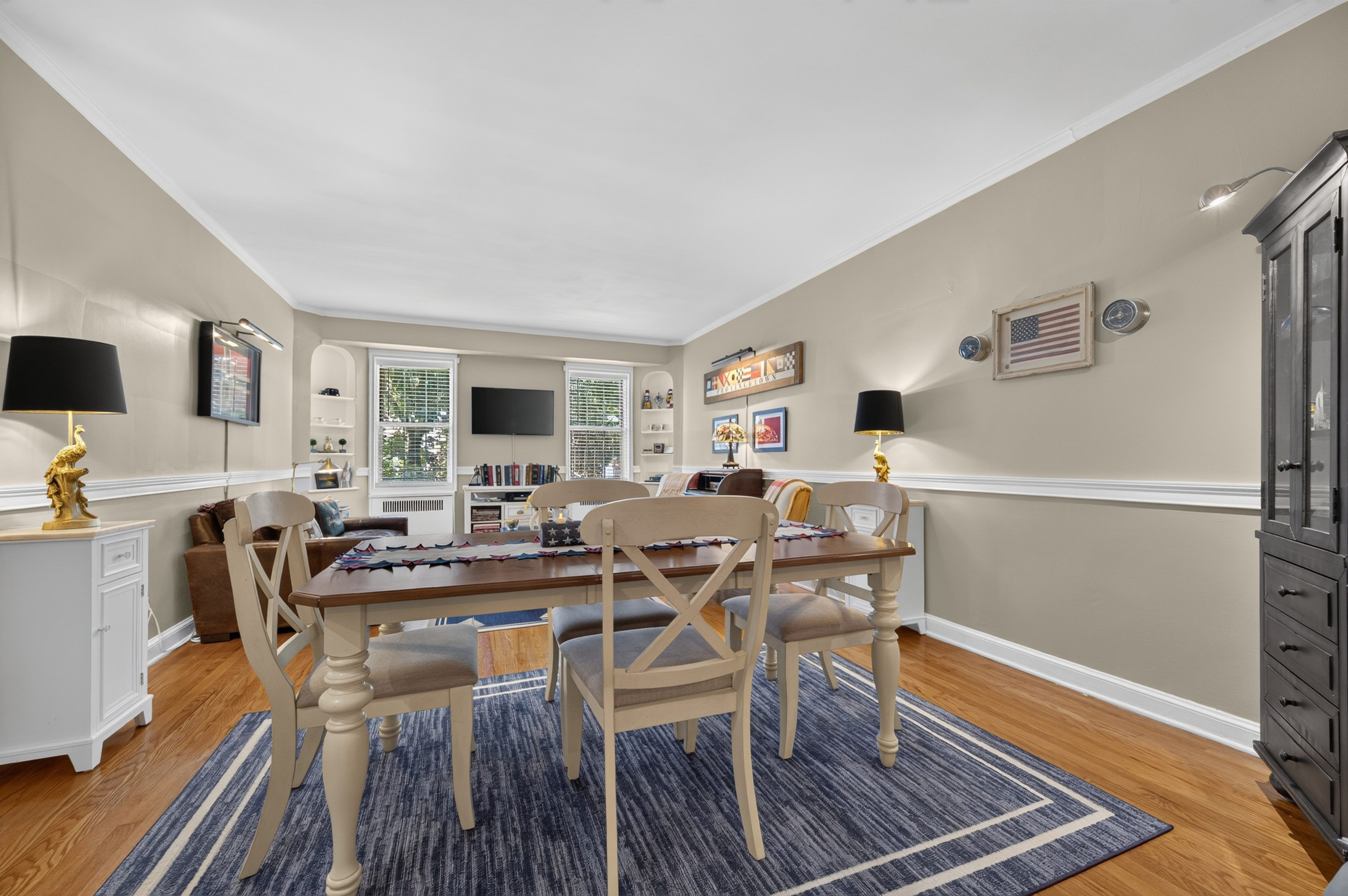  22 Hamilton Place, Garden City, NY, 11530 - 物件實景