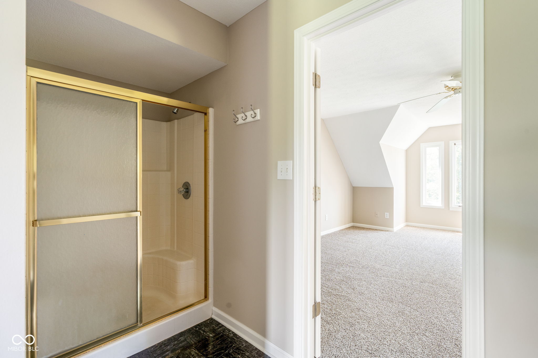 Fairland, Indiana, 46126, United States, 5 Bedrooms Bedrooms, ,4 BathroomsBathrooms,Residential,For Sale,1976010