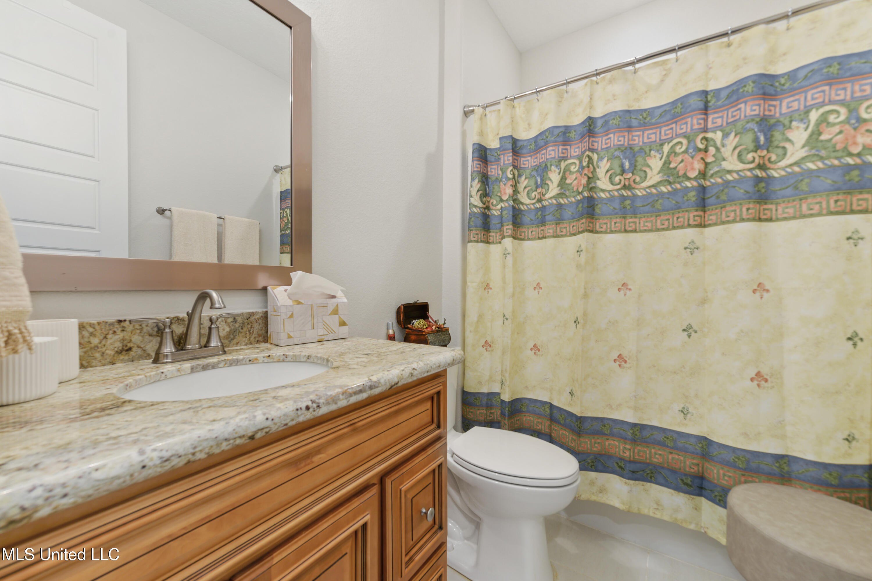 Gulfport, Mississippi, 39503, United States, 5 Bedrooms Bedrooms, ,3 BathroomsBathrooms,Residential,For Sale,1979883