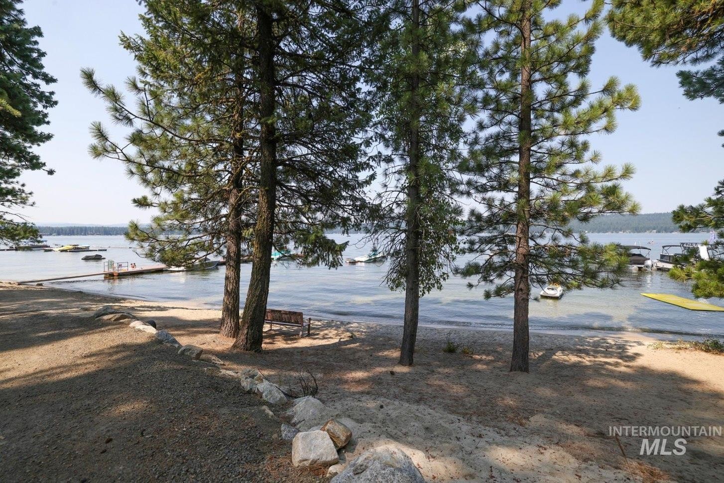 McCall, Idaho, 83638, United States, 4 Bedrooms Bedrooms, ,2 BathroomsBathrooms,Residential,For Sale,1982729