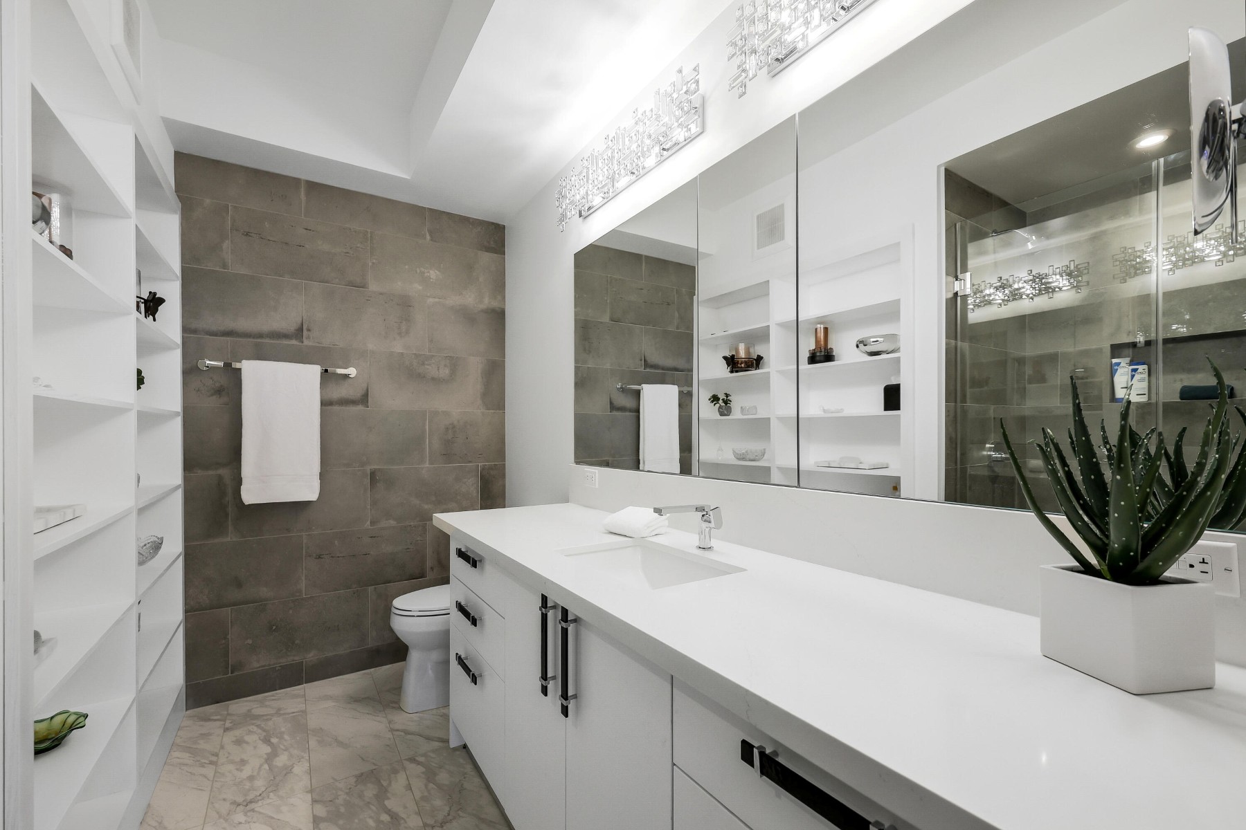  7120 E Kierland Boulevard  Scottsdale, AZ - 物件實景
