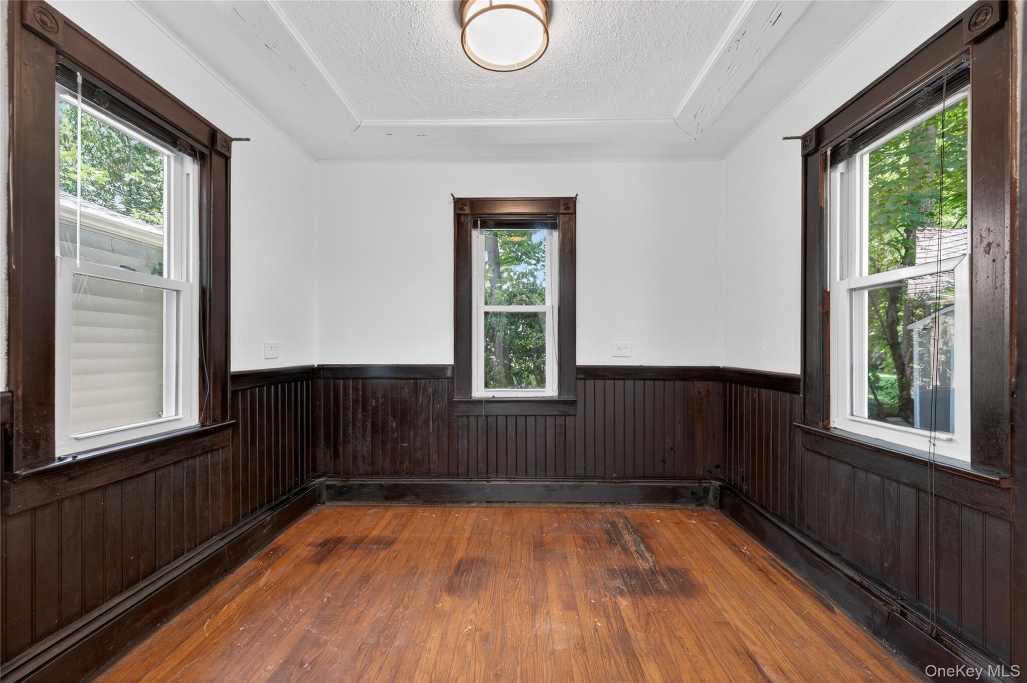  136 Lodge Avenue, Huntington Station, NY, 11746 - 物件實景