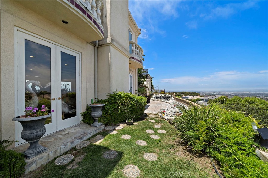 Corona del Mar, California, 92625, United States, 7 Bedrooms Bedrooms, ,8 BathroomsBathrooms,Residential,For Sale,1898371