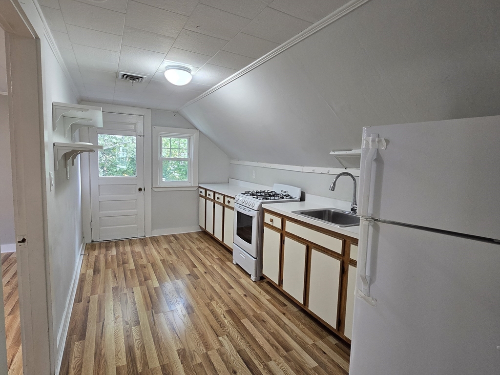 Cambridge, Massachusetts, 02138, United States, 6 Bedrooms Bedrooms, ,3 BathroomsBathrooms,Residential,For Sale,2000907