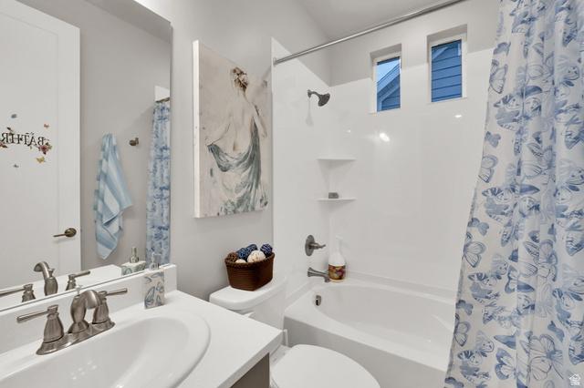 South Jordan, Utah, 84009, United States, 3 Bedrooms Bedrooms, ,3 BathroomsBathrooms,Residential,For Sale,2005216