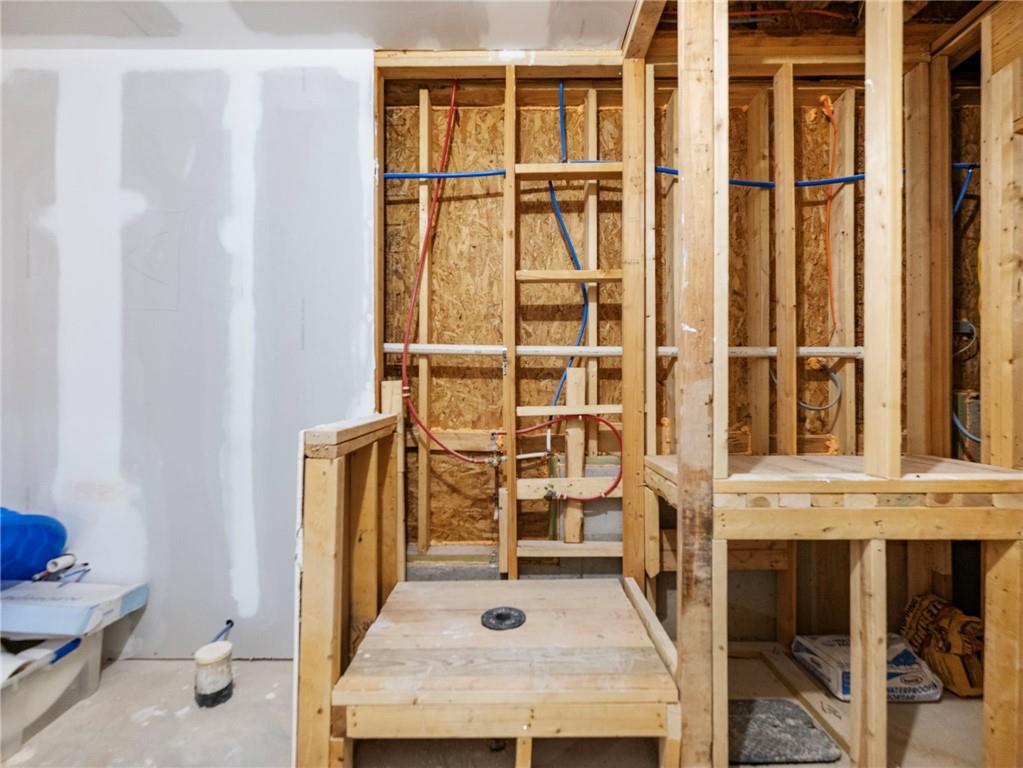 Cumming, Georgia, 30028, United States, 5 Bedrooms Bedrooms, ,4 BathroomsBathrooms,Residential,For Sale,2010449