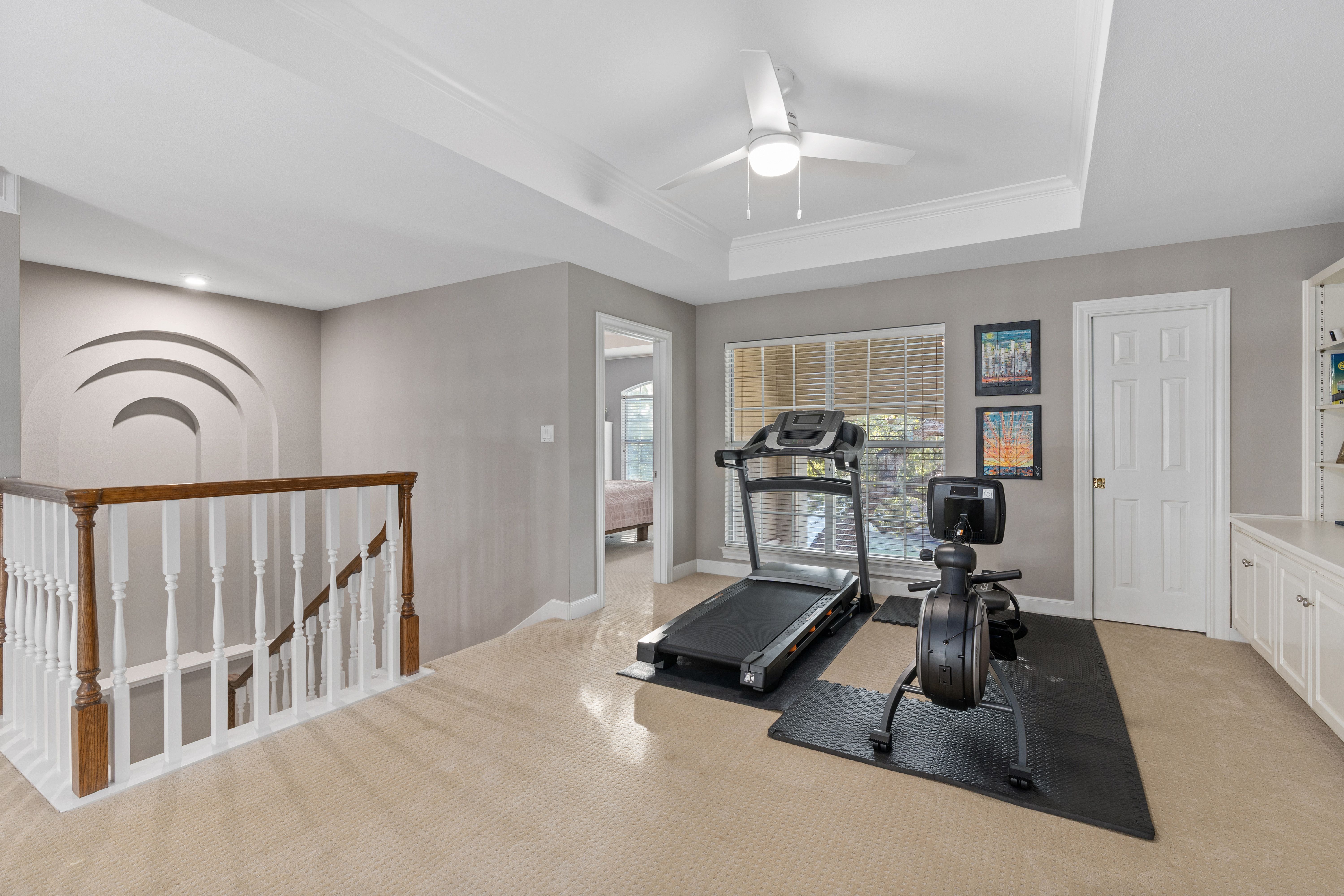  Rare Deerfield Gem with Main-Level Primary & Guest Suites - 物件實景