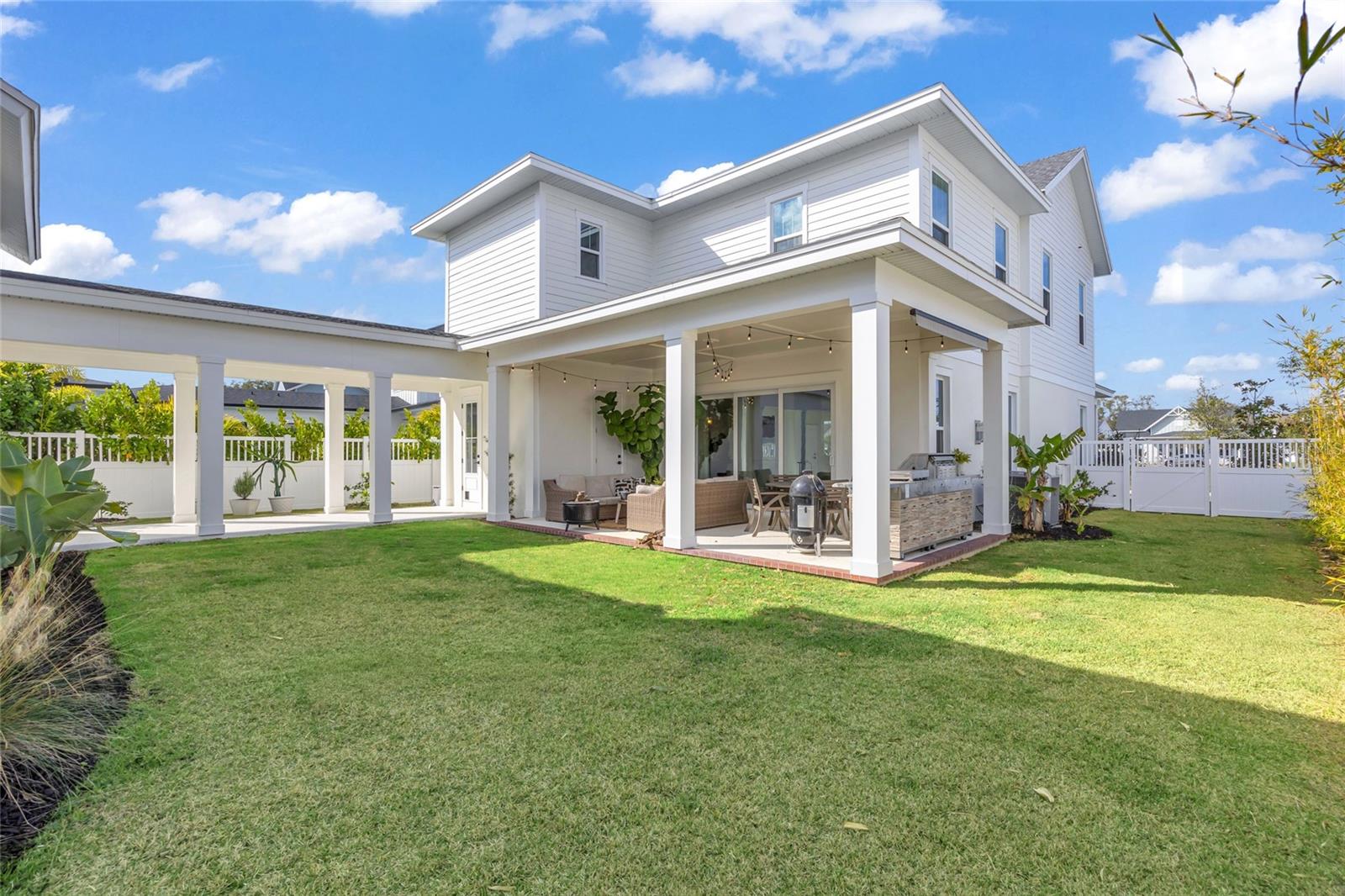 WINTER GARDEN, Florida, 34787, United States, 4 Bedrooms Bedrooms, ,4 BathroomsBathrooms,Residential,For Sale,2014519