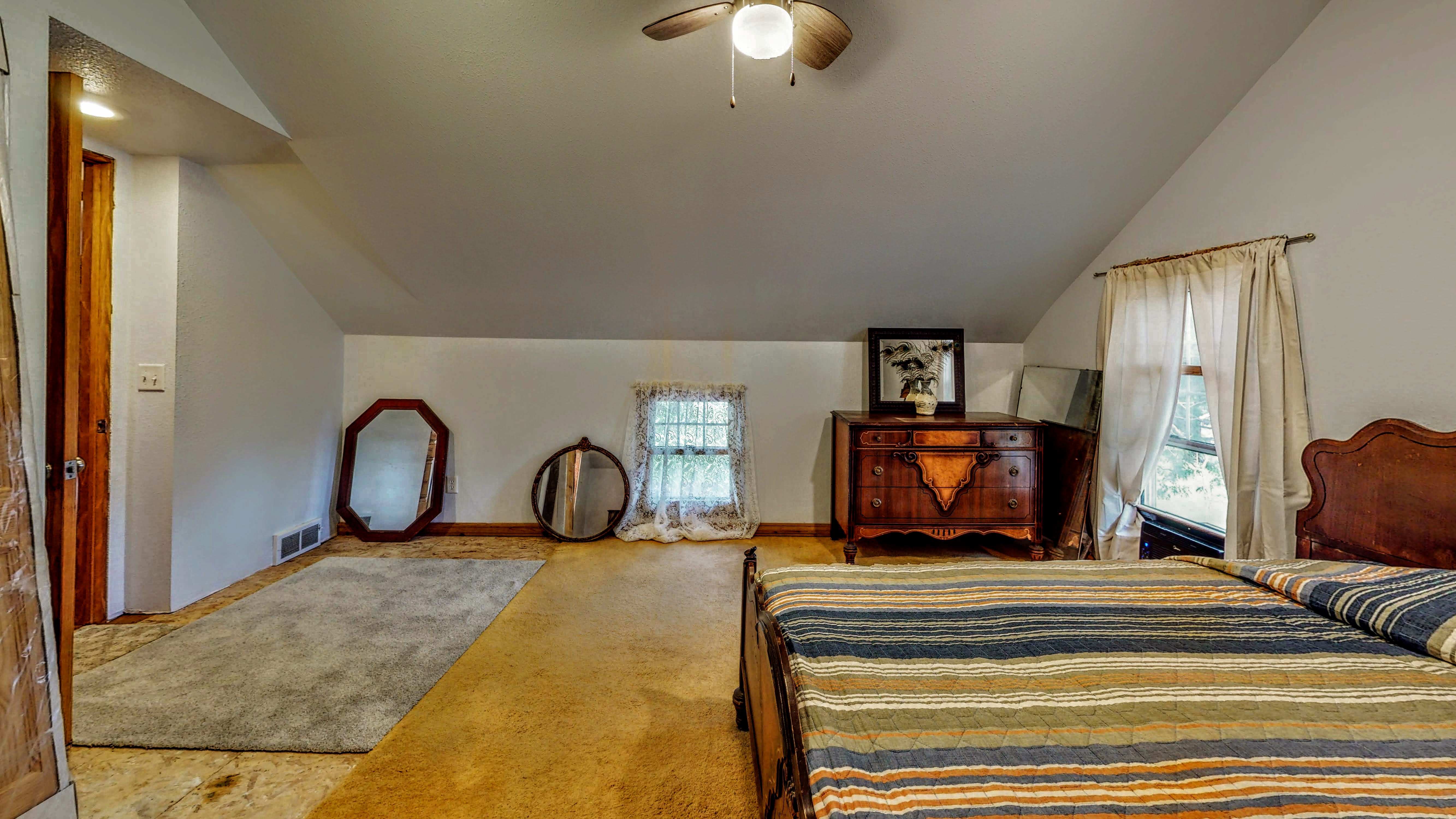 Milford, Wisconsin, 53551, United States, 4 Bedrooms Bedrooms, ,2 BathroomsBathrooms,Residential,For Sale,1889532