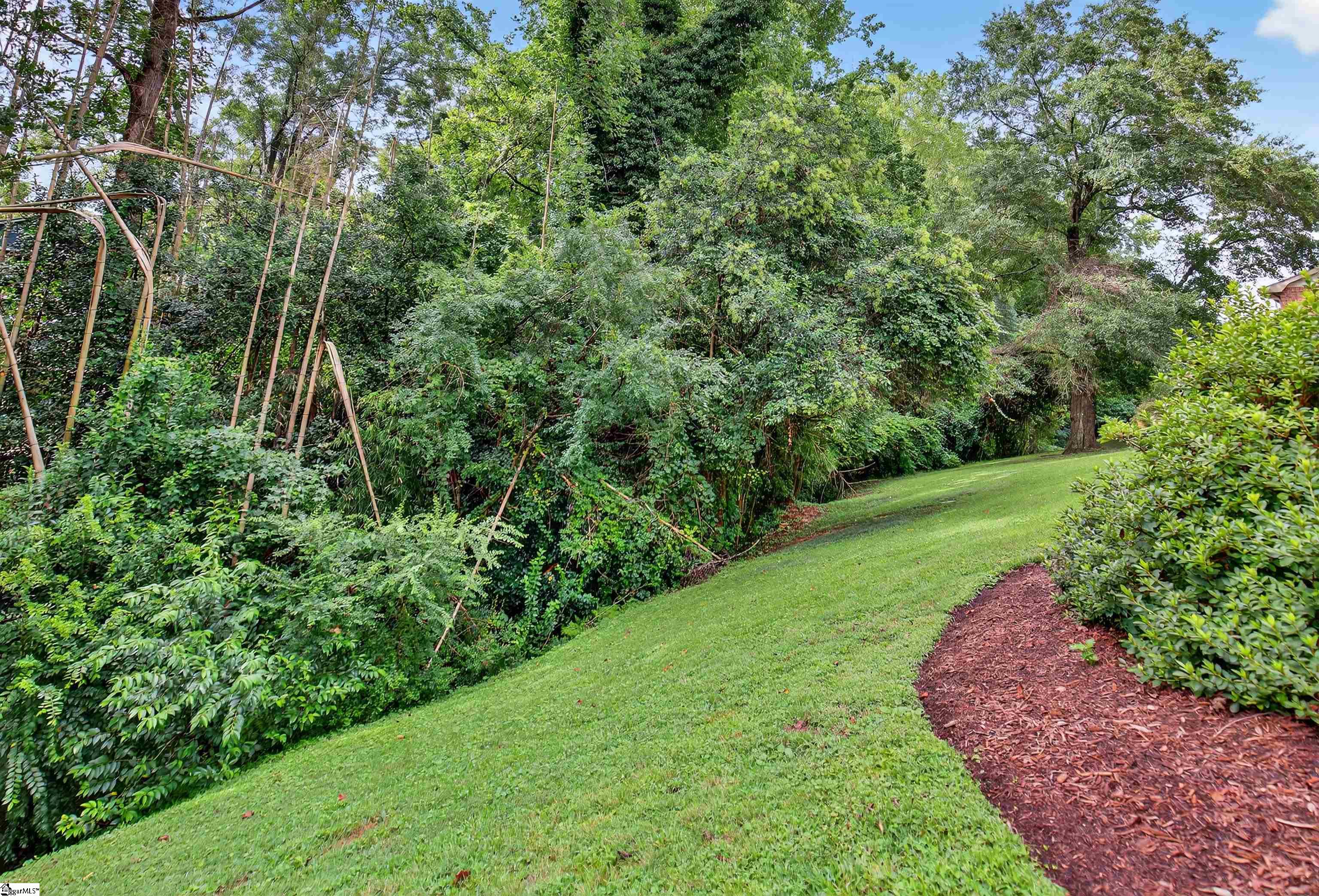 Greenville, South Carolina, 29605, United States, 3 Bedrooms Bedrooms, ,2 BathroomsBathrooms,Residential,For Sale,1918628