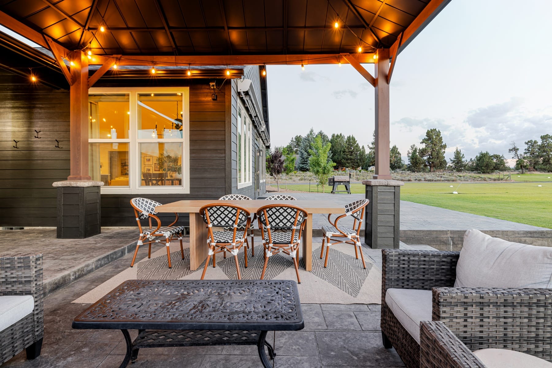 64794 Hunnell Road Bend, OR 97703 - 物件實景