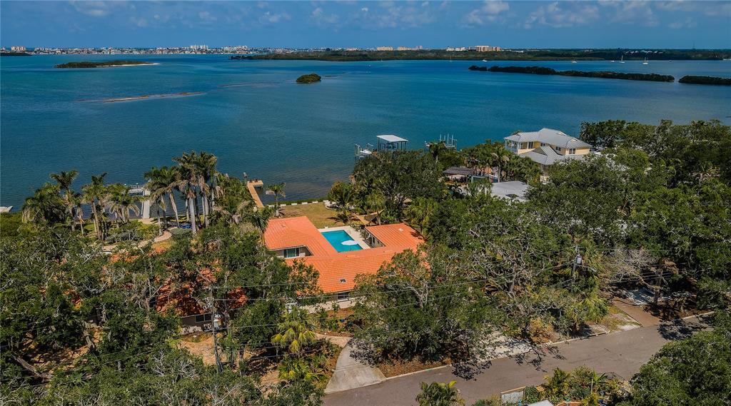 St Petersburg, Florida, 33710, United States, 4 Bedrooms Bedrooms, ,4 BathroomsBathrooms,Residential,For Sale,1826859
