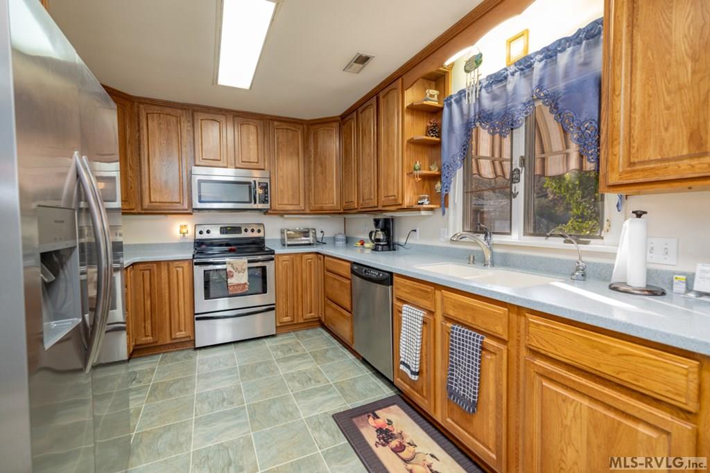 Valentines, Virginia, 23887, United States, 3 Bedrooms Bedrooms, ,3 BathroomsBathrooms,Residential,For Sale,1902315