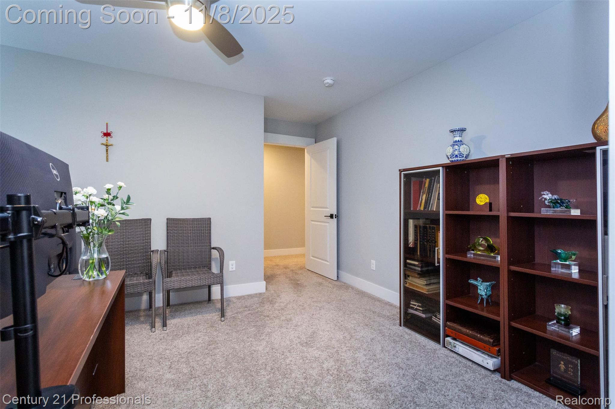 Macomb, Michigan, 48044, United States, 4 Bedrooms Bedrooms, ,3 BathroomsBathrooms,Residential,For Sale,1985765