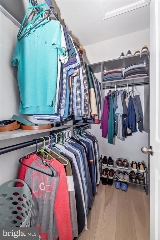 Frederick, Maryland, 21701, United States, 4 Bedrooms Bedrooms, ,4 BathroomsBathrooms,Residential,For Sale,2005194