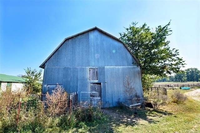Hulbert, Oklahoma, 74441, United States, 4 Bedrooms Bedrooms, ,2 BathroomsBathrooms,Residential,For Sale,1983327