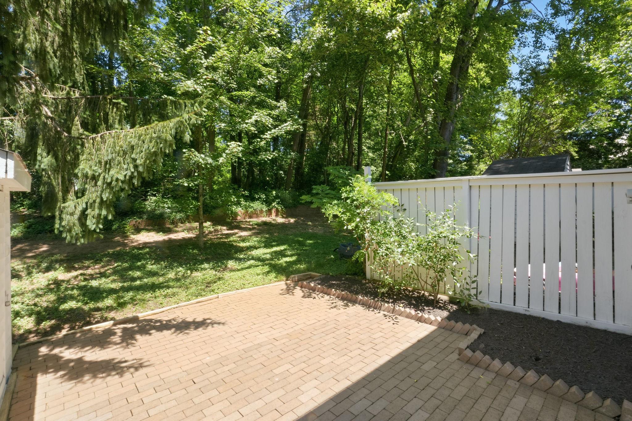  1579 Poplar Grove Drive, Reston, VA, 20194 - 物件實景