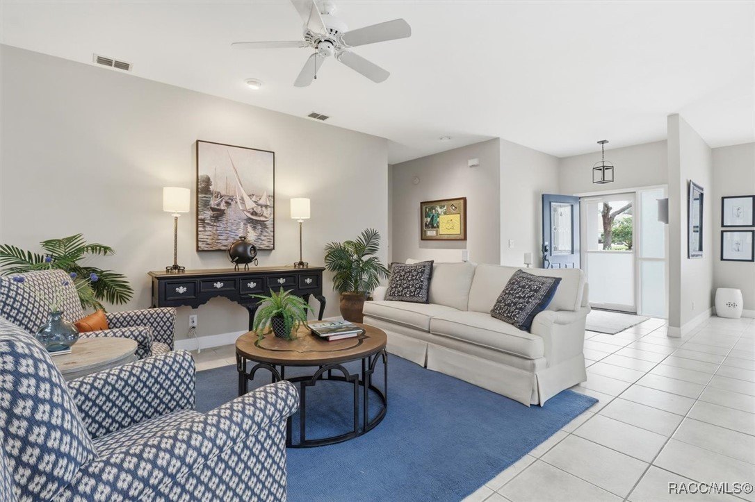 Lecanto, Florida, 34461, United States, 3 Bedrooms Bedrooms, ,2 BathroomsBathrooms,Residential,For Sale,2005906