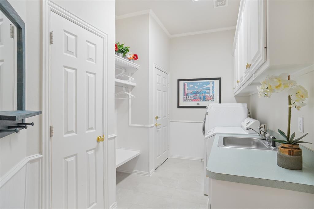 Colleyville, Texas, 76034, United States, 4 Bedrooms Bedrooms, ,3 BathroomsBathrooms,Residential,For Sale,1934956