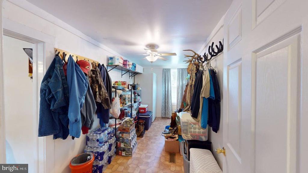 RIO, West Virginia, 26755, United States, 4 Bedrooms Bedrooms, ,2 BathroomsBathrooms,Residential,For Sale,1793735