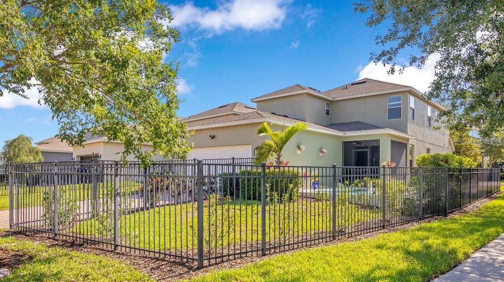 Winter Garden, Florida, 34787, United States, 4 Bedrooms Bedrooms, ,4 BathroomsBathrooms,Residential,For Sale,1828457