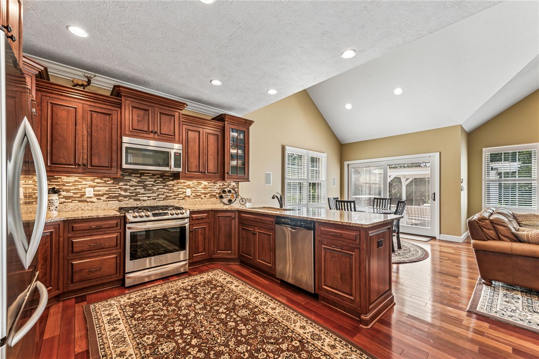 Cranberry Twp, Pennsylvania, 16066, United States, 3 Bedrooms Bedrooms, ,3 BathroomsBathrooms,Residential,For Sale,1934234