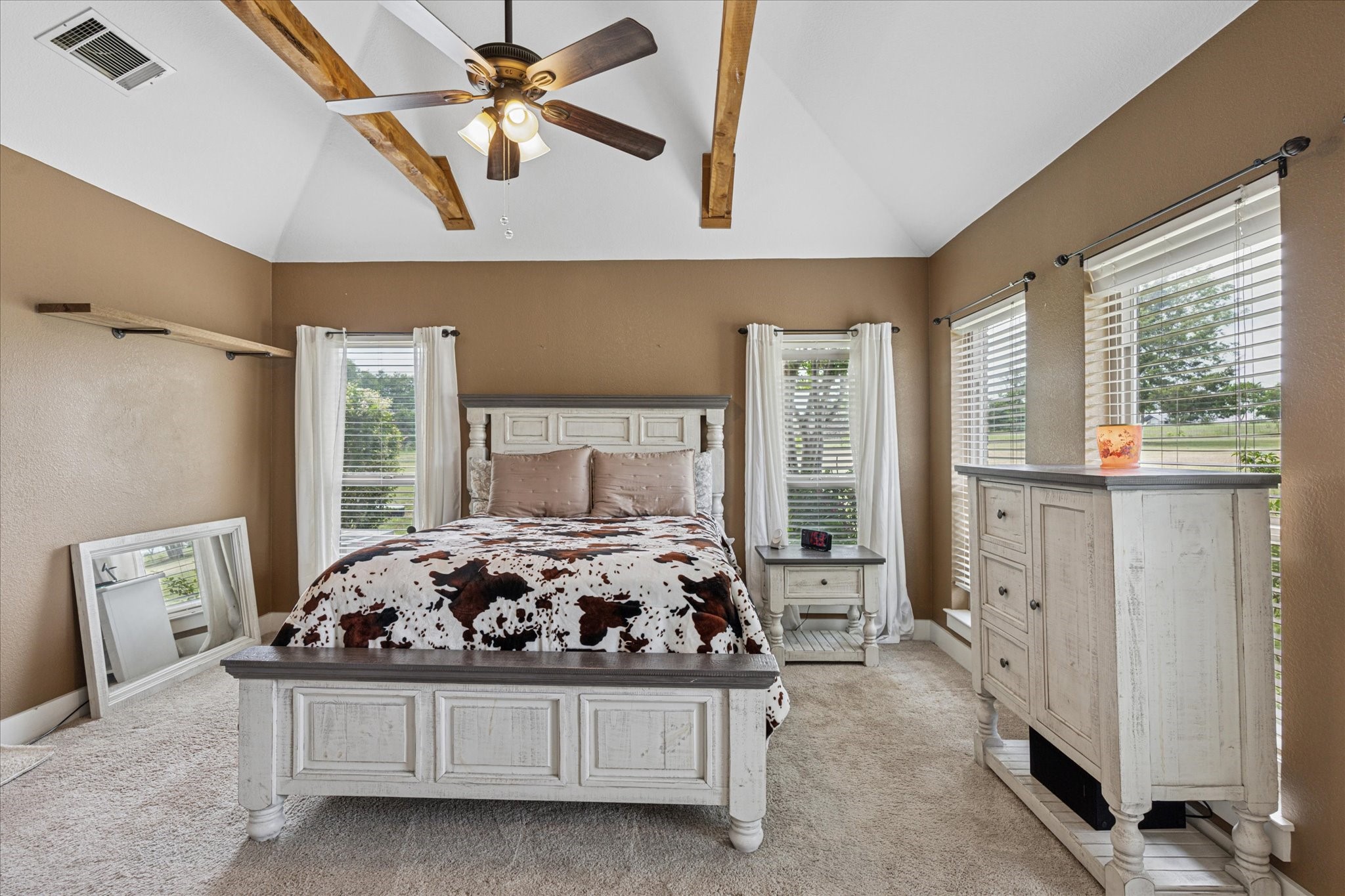 Midlothian, Texas, 76065, United States, 3 Bedrooms Bedrooms, ,4 BathroomsBathrooms,Residential,For Sale,1793428