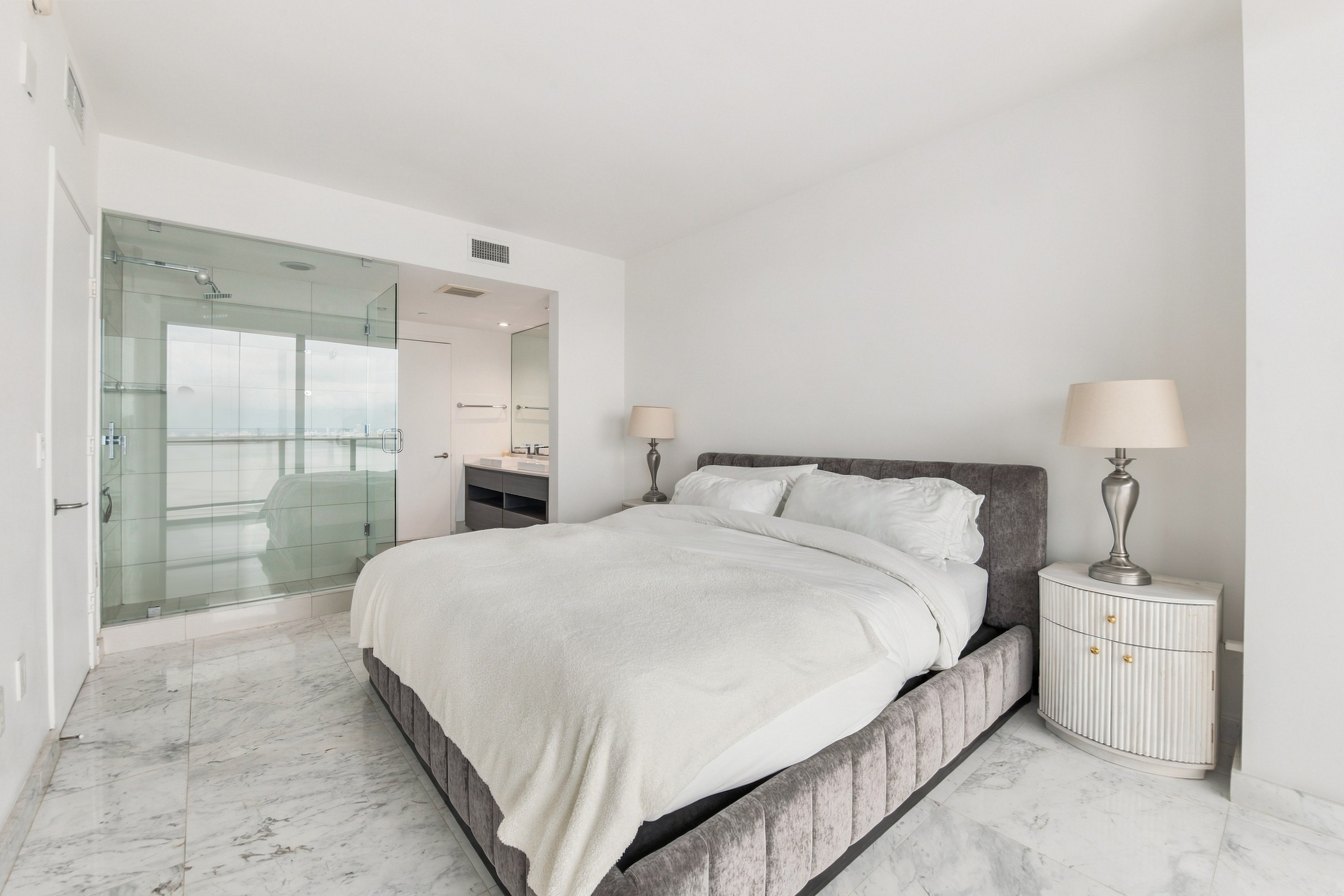  460 NE 28th St, Miami, FL, 33137 - 物件實景