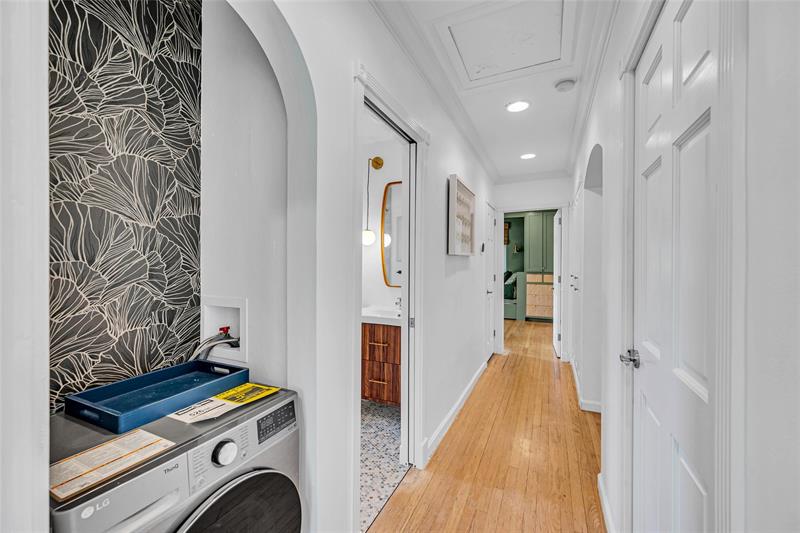 Fort Lauderdale, Florida, 33304, United States, 3 Bedrooms Bedrooms, ,3 BathroomsBathrooms,Residential,For Sale,1985546