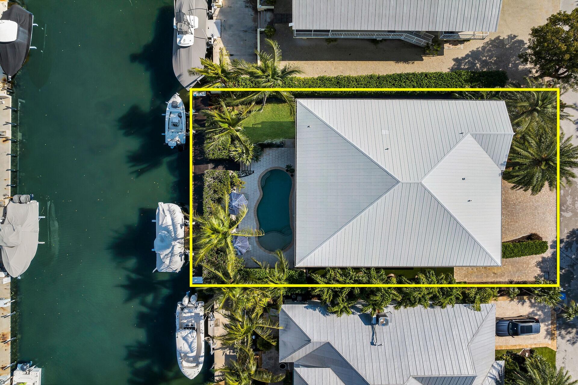Tavernier, Florida, 33070, United States, 4 Bedrooms Bedrooms, ,3 BathroomsBathrooms,Residential,For Sale,1902729