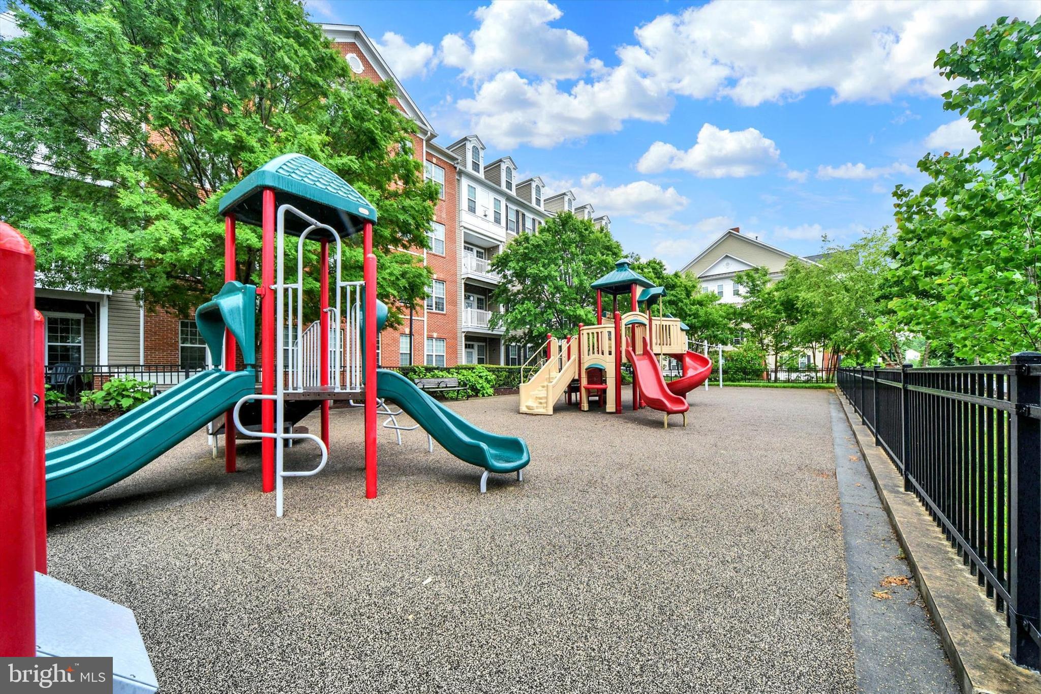 Pasadena, Maryland, 21122, United States, 3 Bedrooms Bedrooms, ,3 BathroomsBathrooms,Residential,For Sale,1982348