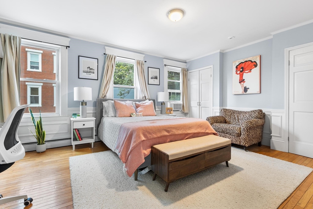 Boston, Massachusetts, 02129, United States, 5 Bedrooms Bedrooms, ,2 BathroomsBathrooms,Residential,For Sale,1890648
