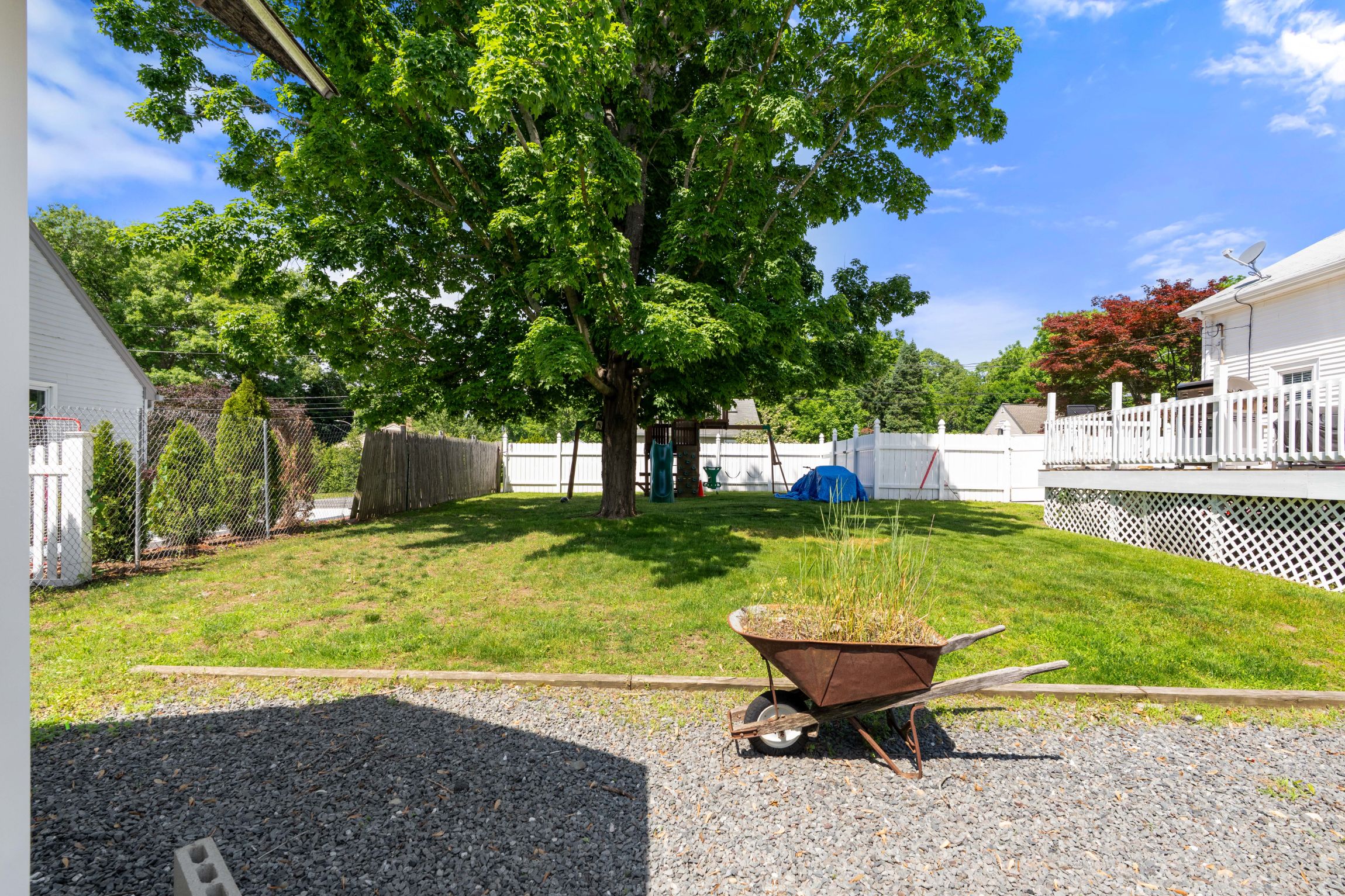  48 Hudson Street, Attleboro, MA, 02703 - 物件實景