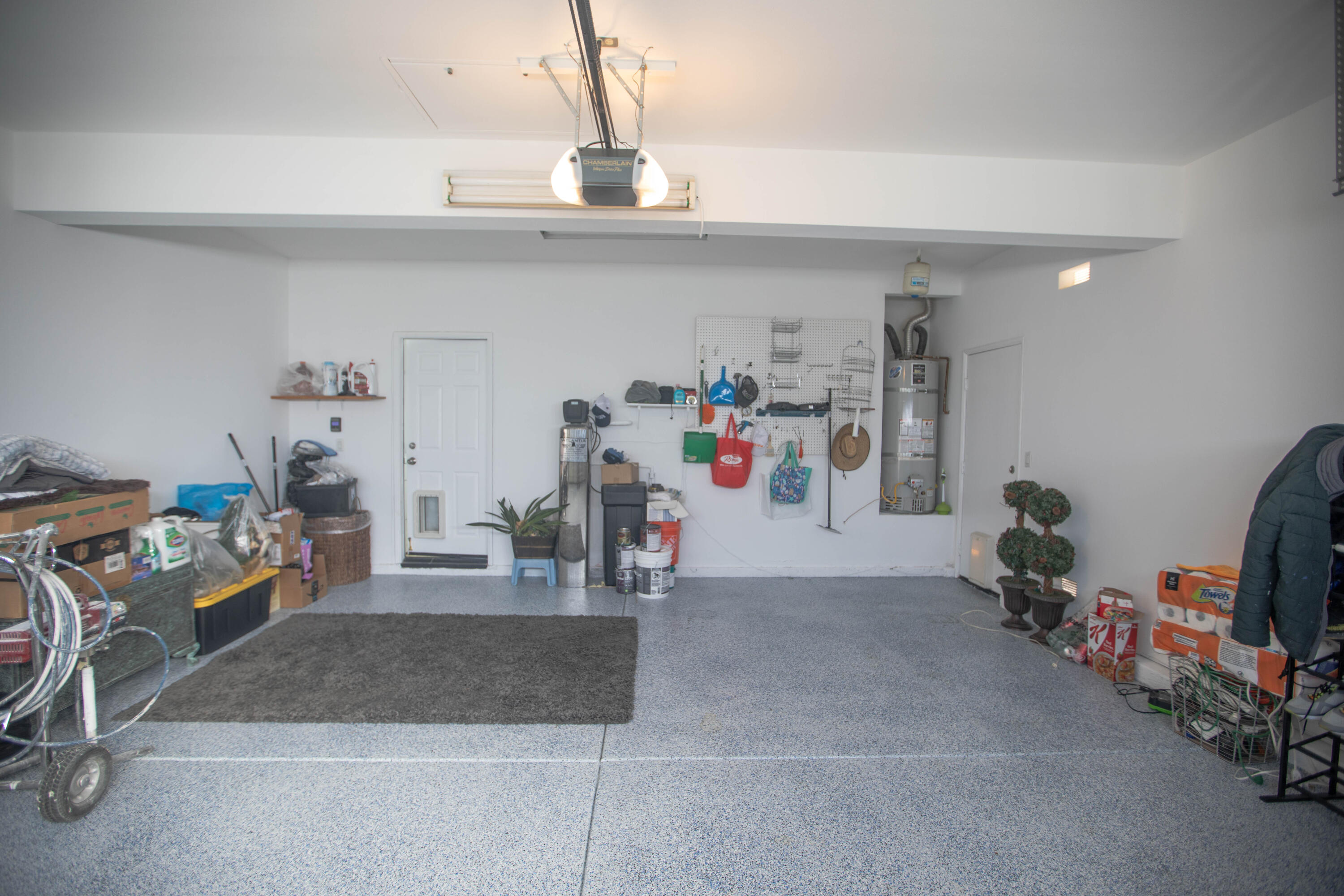 Desert Hot Springs, California, 92240, United States, 5 Bedrooms Bedrooms, ,3 BathroomsBathrooms,Residential,For Sale,1940409