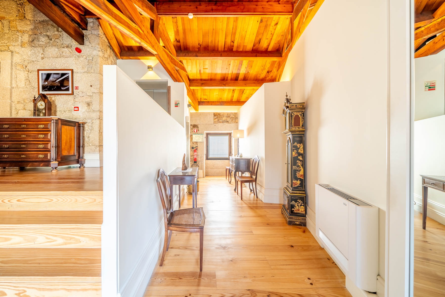  Manor House, 10 bedrooms, for Sale - 物件實景