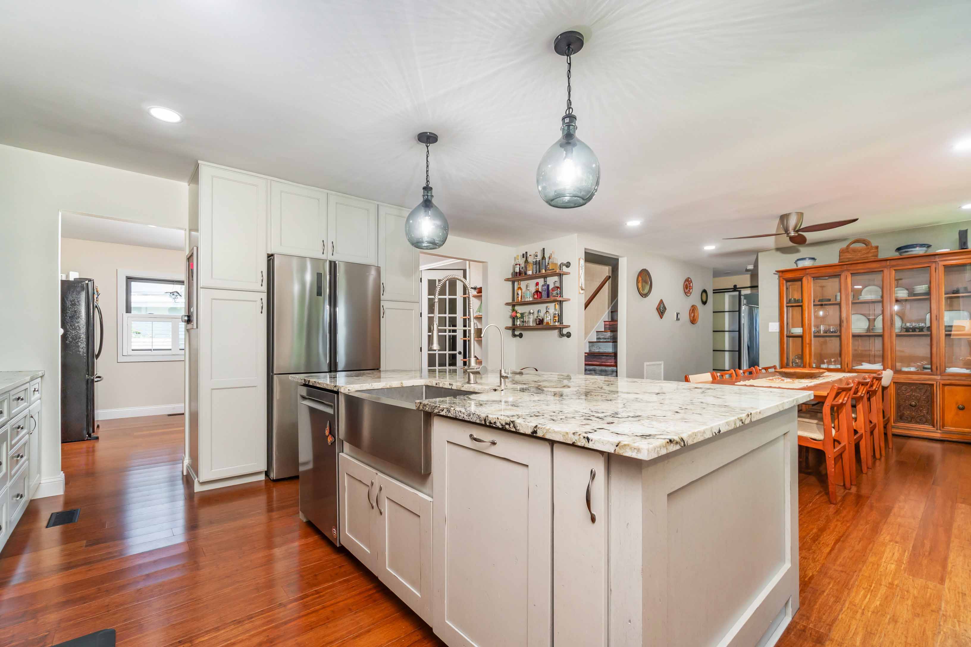 Oriental, North Carolina, 28571, United States, 3 Bedrooms Bedrooms, ,3 BathroomsBathrooms,Residential,For Sale,1979716