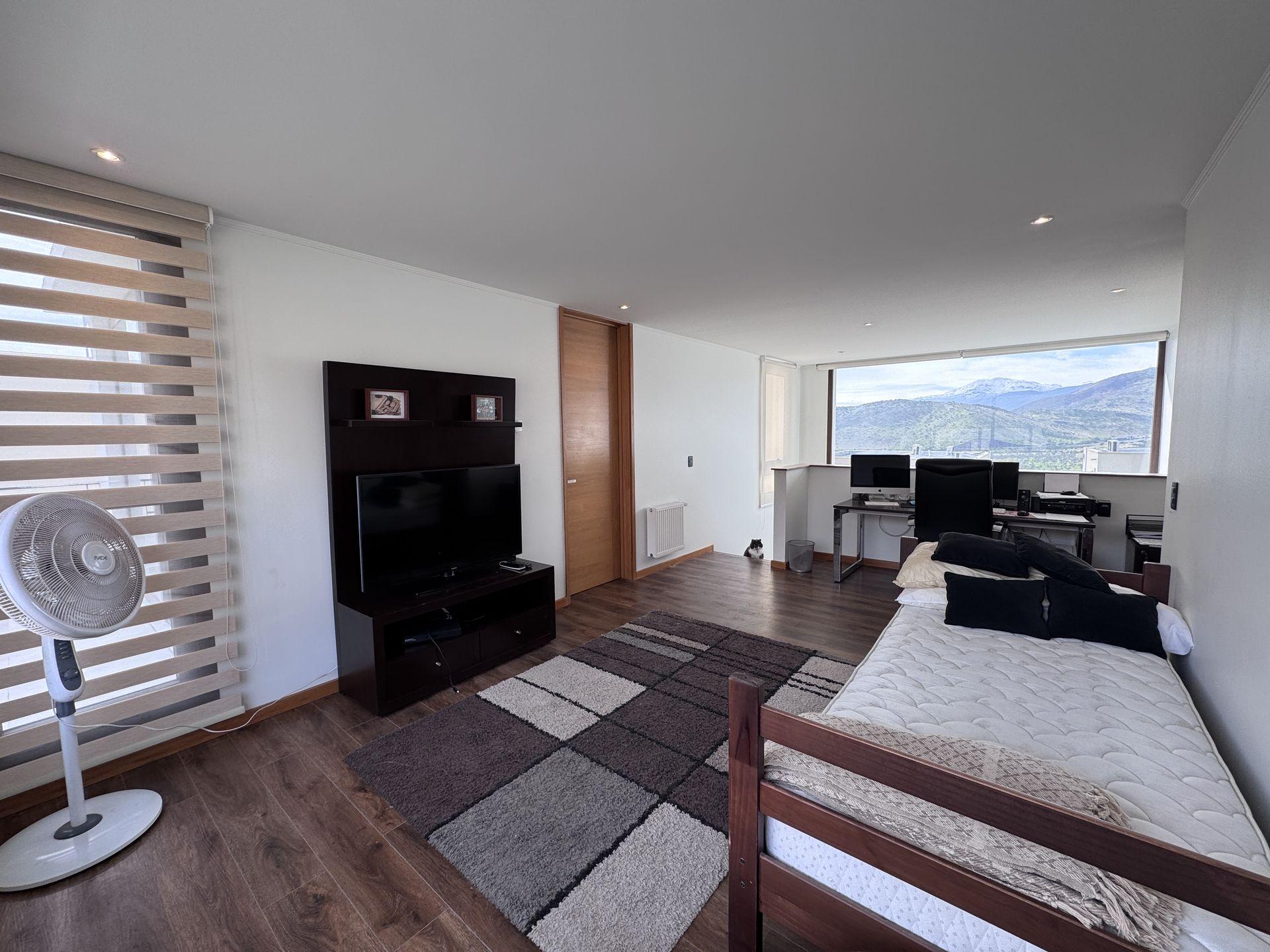 Colina, Chile, 5 Bedrooms Bedrooms, ,4 BathroomsBathrooms,Residential,For Sale,1867480