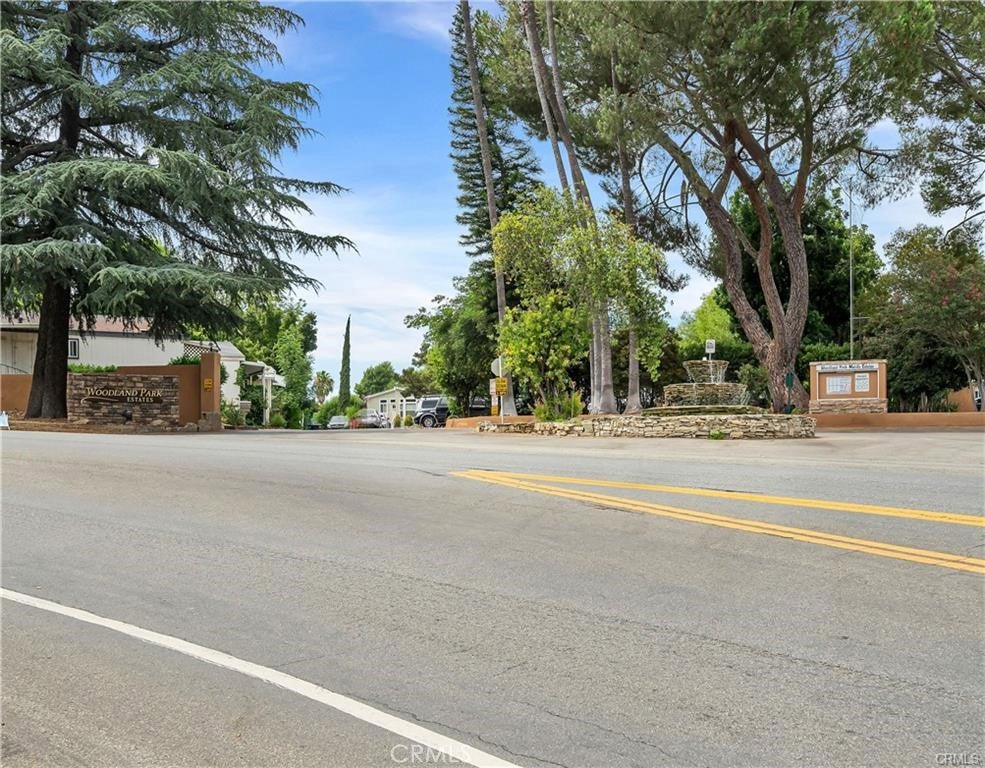 Woodland Hills, California, 91364, United States, 3 Bedrooms Bedrooms, ,2 BathroomsBathrooms,Residential,For Sale,1895841