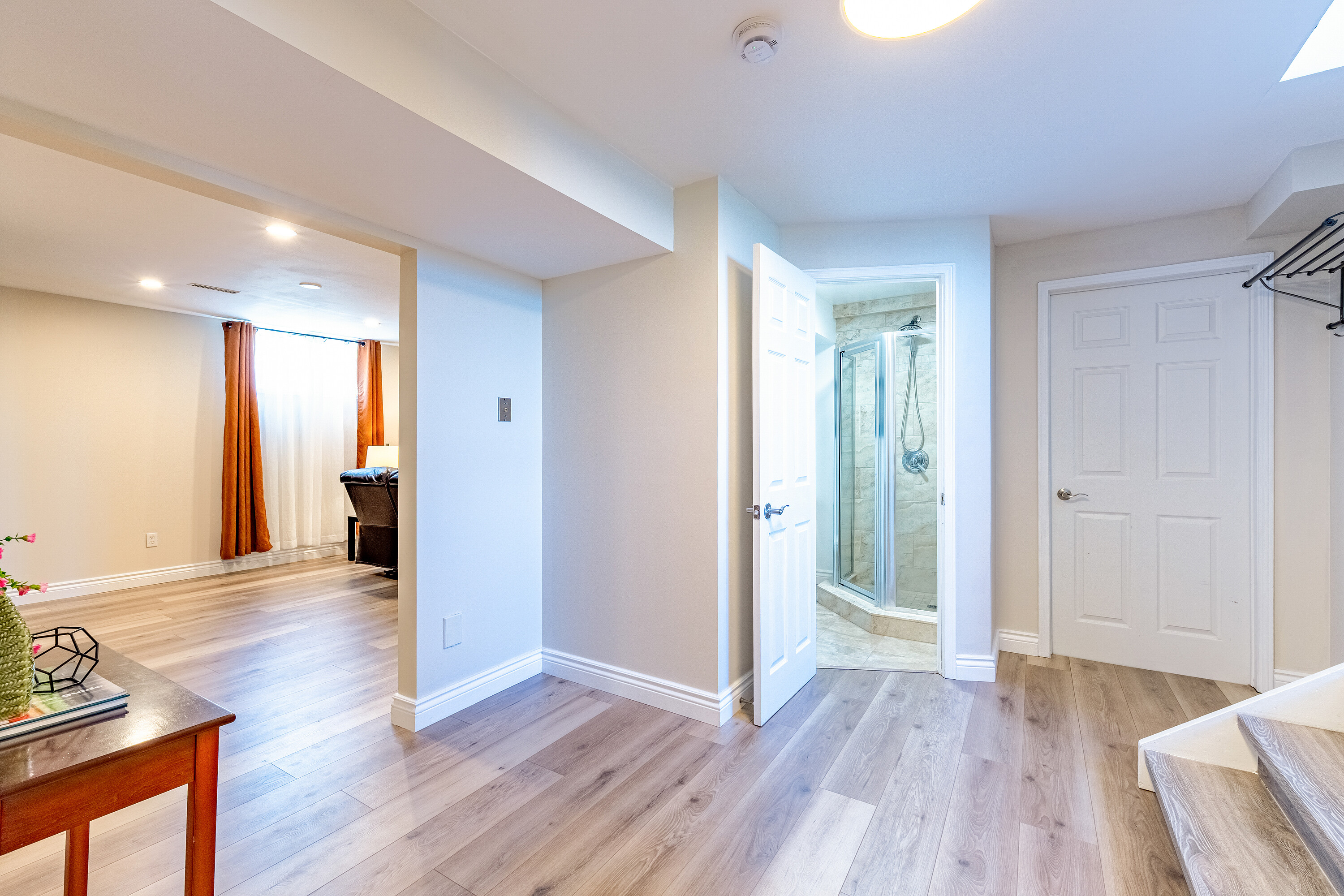  Raised Bungalow with Pool - 物件實景