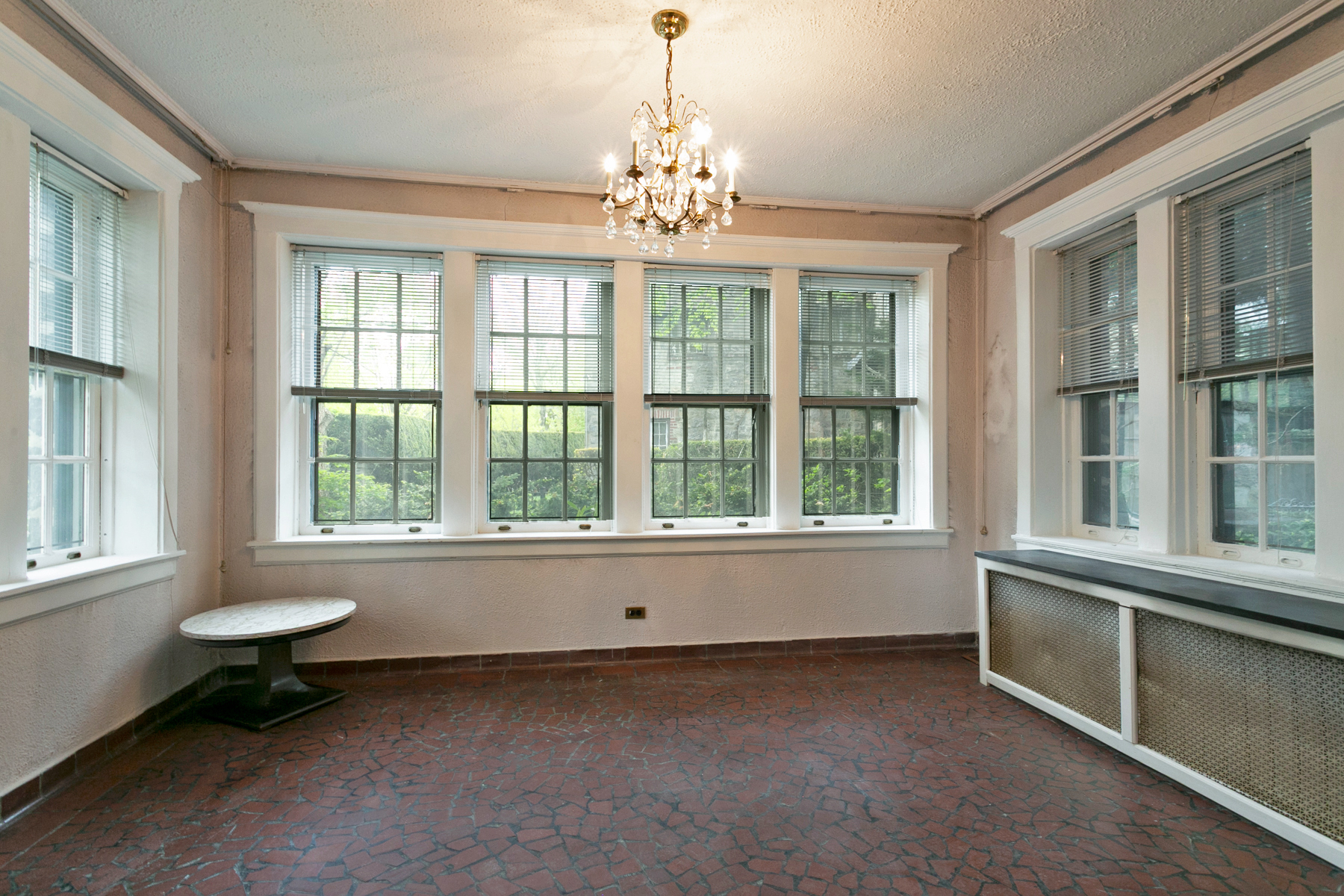  “FOREST HILLS GARDENS FIELDSTONE TOWNHOUSE” - 物件實景