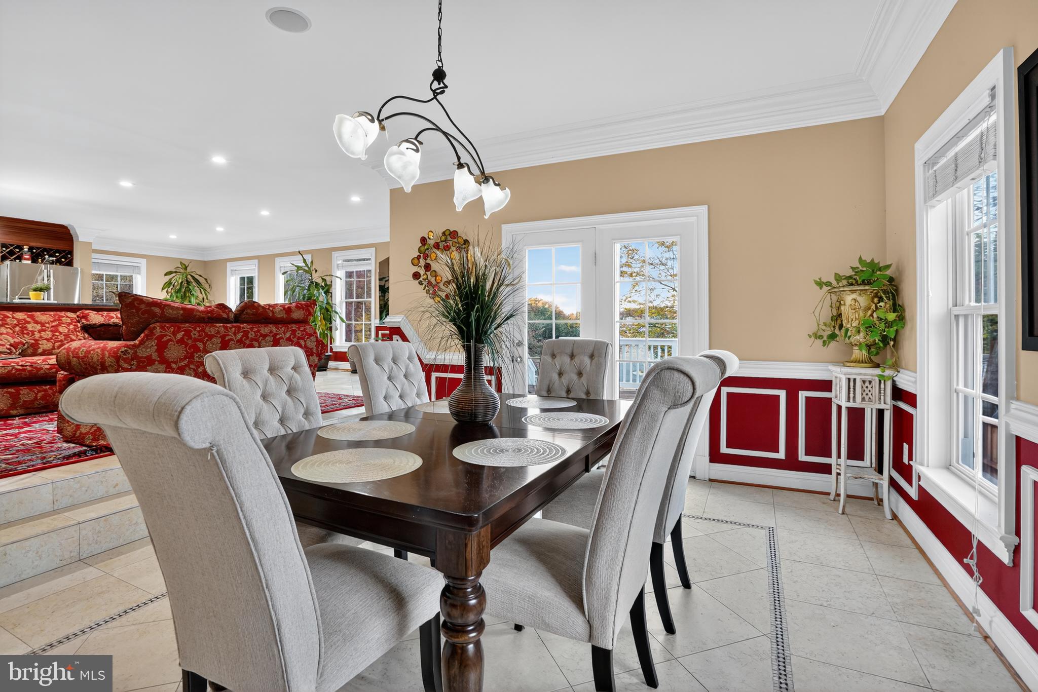 Annandale, Virginia, 22003, United States, 7 Bedrooms Bedrooms, ,6 BathroomsBathrooms,Residential,For Sale,1988748