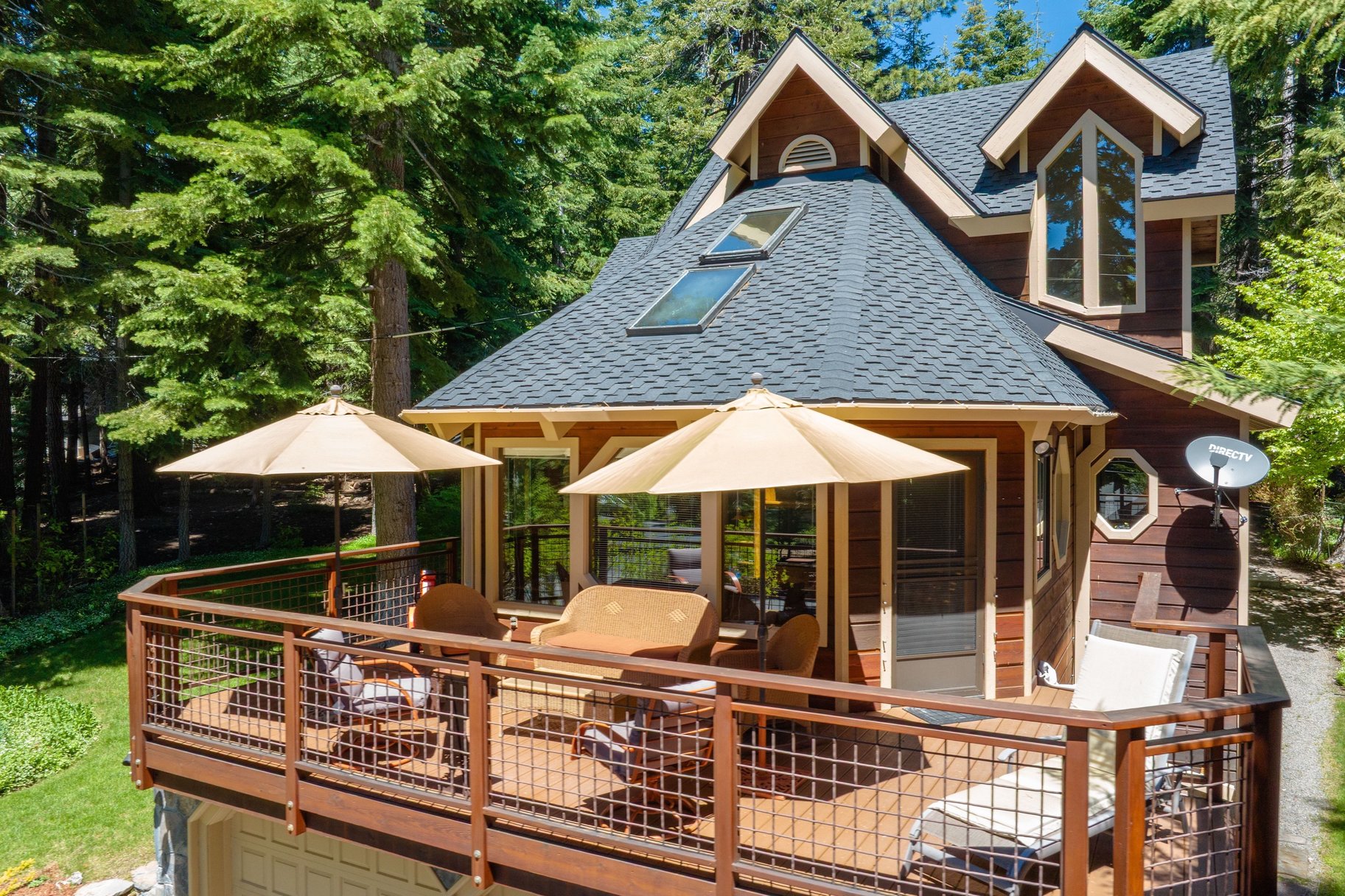  Carnelian Bay home backing to forest service and with an additional vacant lot - 物件實景