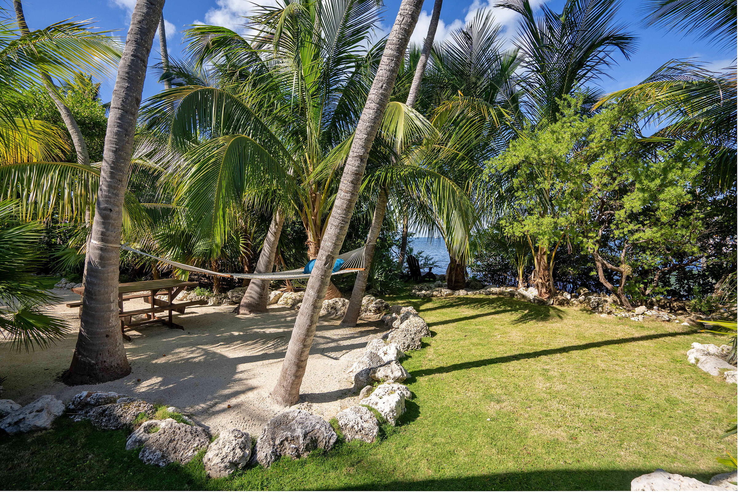 Islamorada, Florida, 33036, United States, 3 Bedrooms Bedrooms, ,3 BathroomsBathrooms,Residential,For Sale,1857577