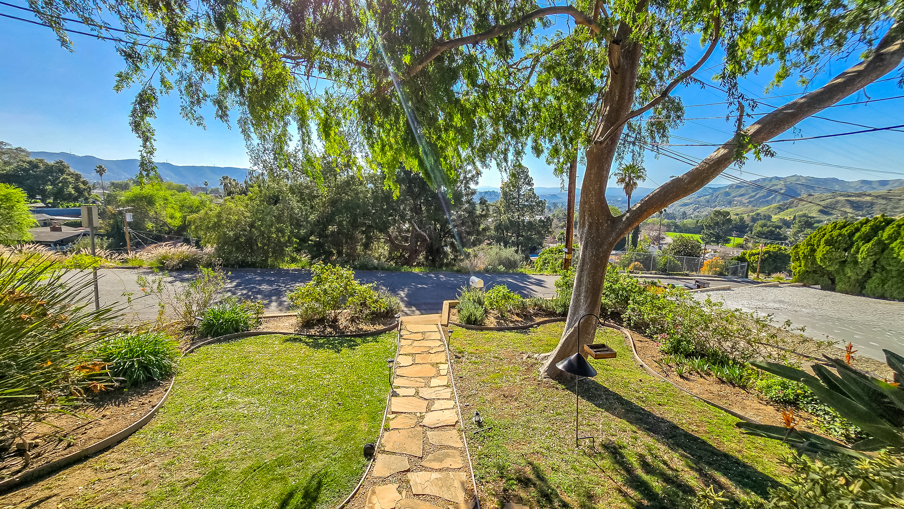  11064 Plainview Avenue, Los Angeles, CA 91042 - 物件實景