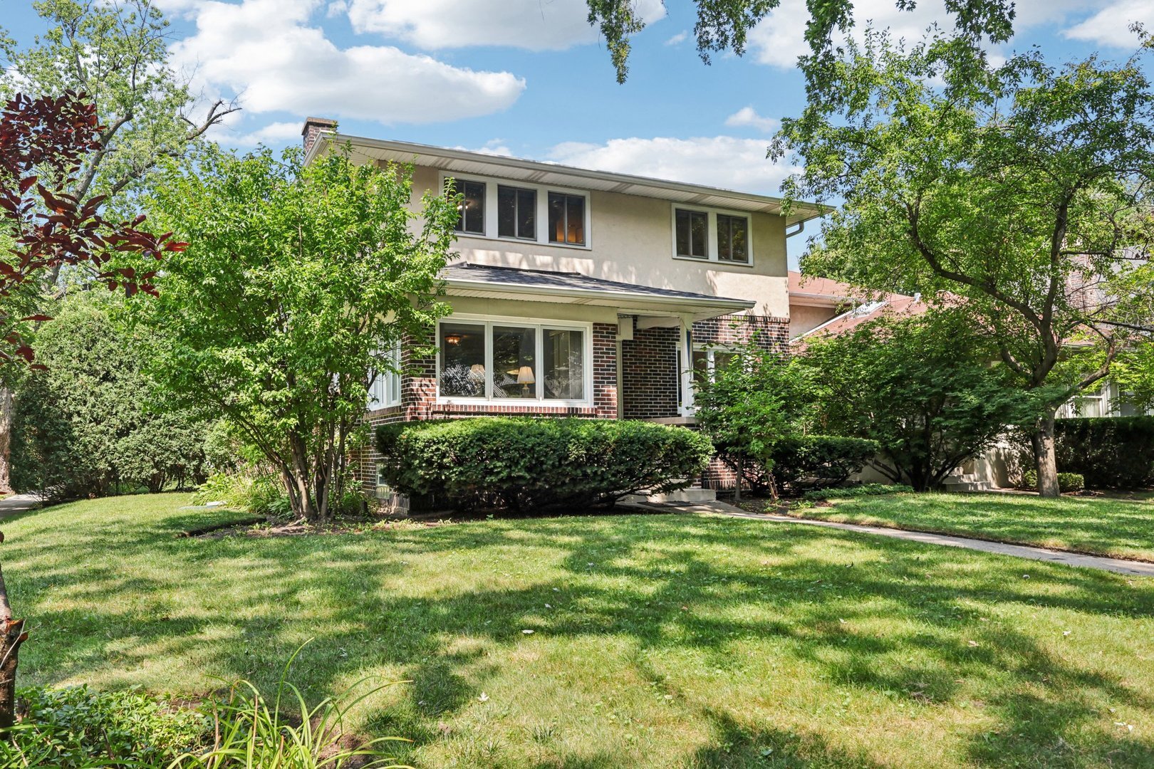 Evanston, Illinois, 60201, United States, 4 Bedrooms Bedrooms, ,4 BathroomsBathrooms,Residential,For Sale,1941847