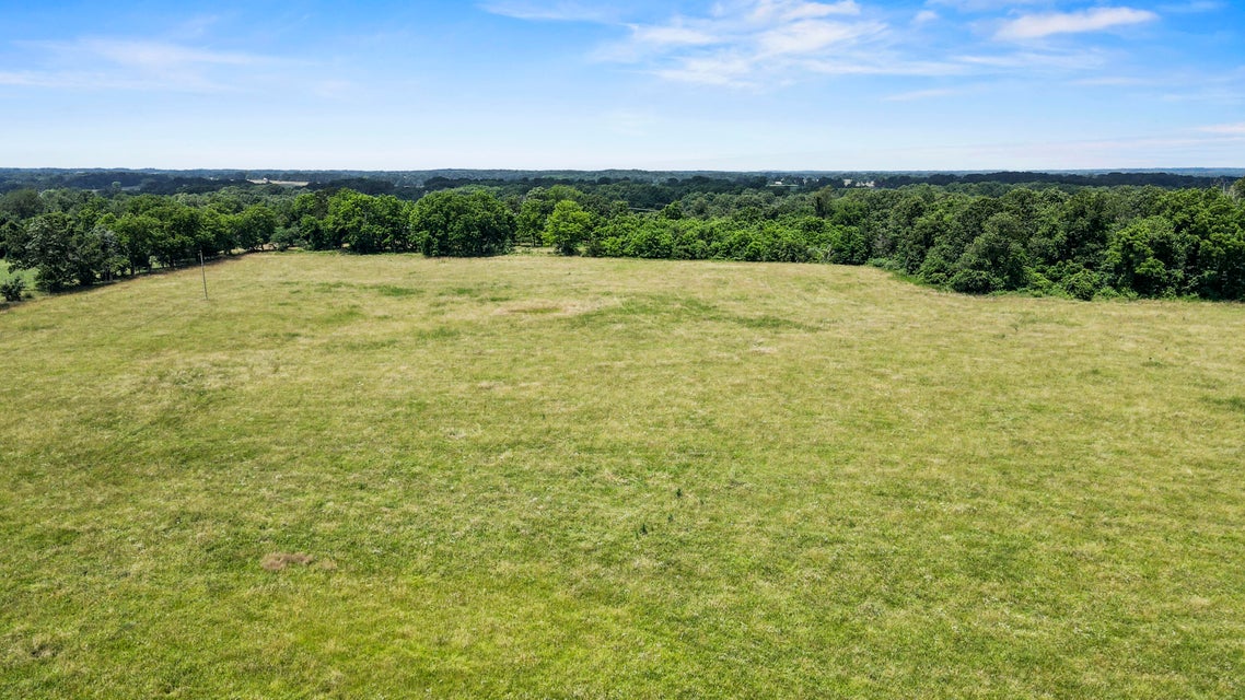 Peace Valley, Missouri, 65788, United States, 5 Bedrooms Bedrooms, ,1 BathroomBathrooms,Residential,For Sale,1980940