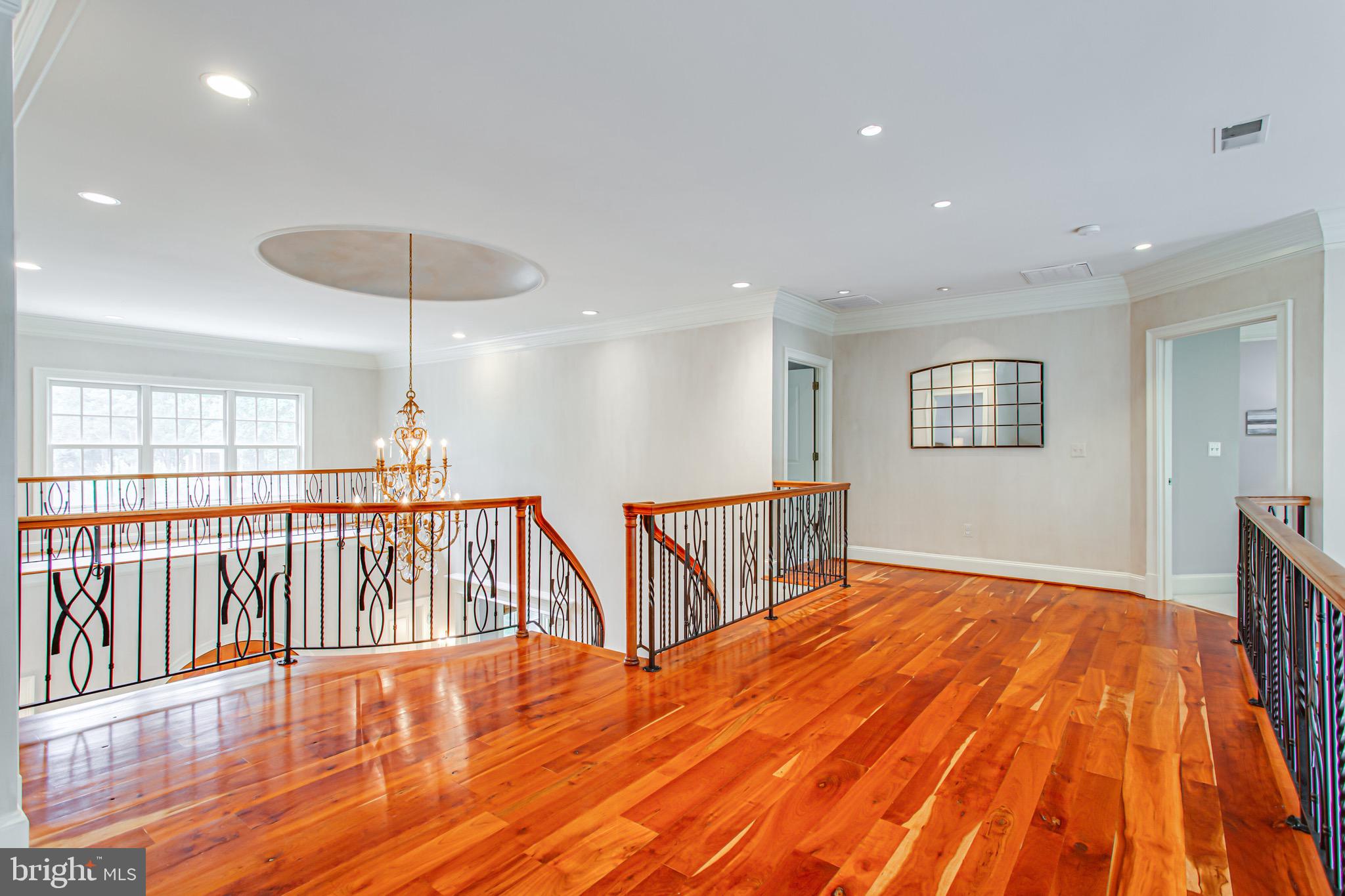 Mclean, Virginia, 22102, United States, 7 Bedrooms Bedrooms, ,10 BathroomsBathrooms,Residential,For Sale,1842537