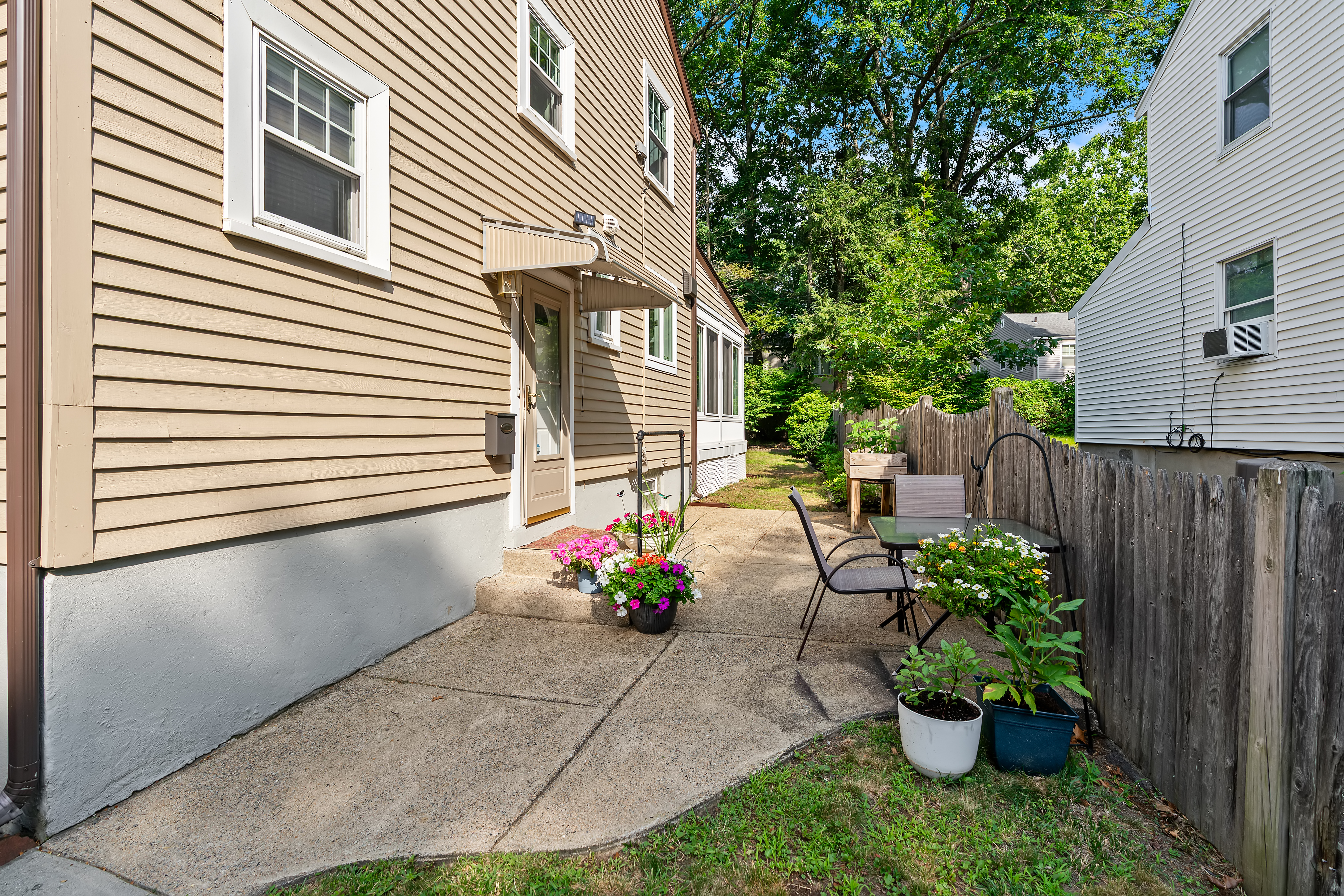  17 Keane Road, Boston, MA, 02132 - 物件實景